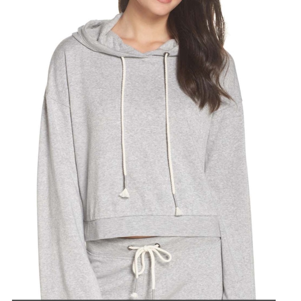 NWT gray sweatshirt hoodie size small.